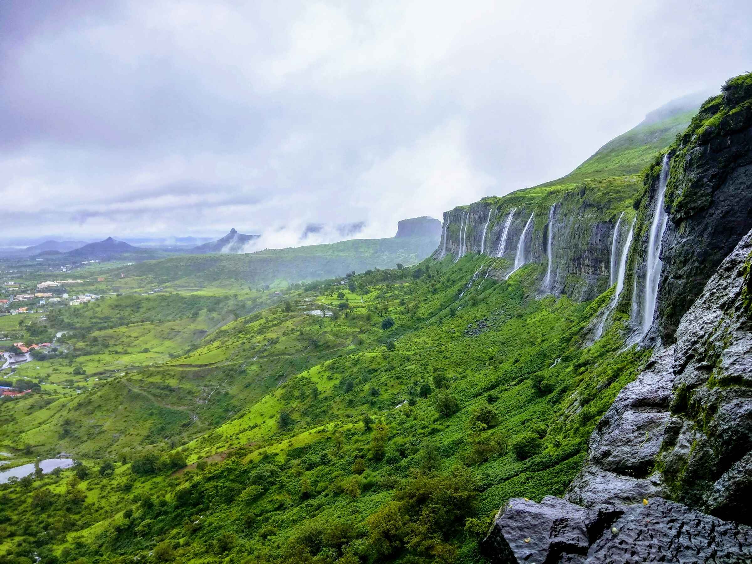 mountains-and-waterfalls-at-east-india